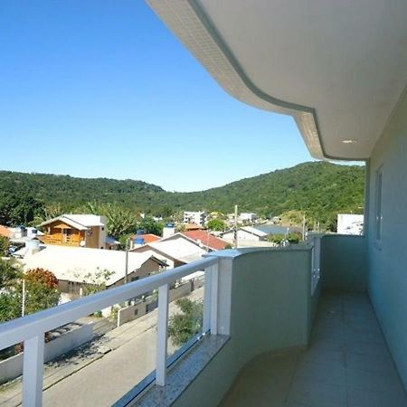 Res. Antonio Pinheiro. Apartamento Com 2 Dormitorios. 邦比尼亚斯 外观 照片