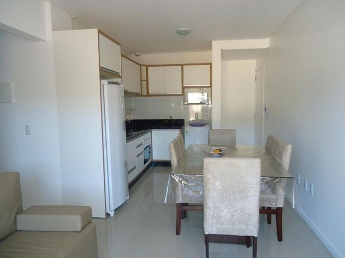 Res. Antonio Pinheiro. Apartamento Com 2 Dormitorios. 邦比尼亚斯 外观 照片
