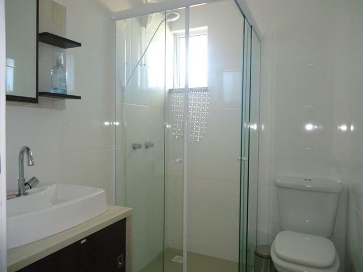 Res. Antonio Pinheiro. Apartamento Com 2 Dormitorios. 邦比尼亚斯 外观 照片